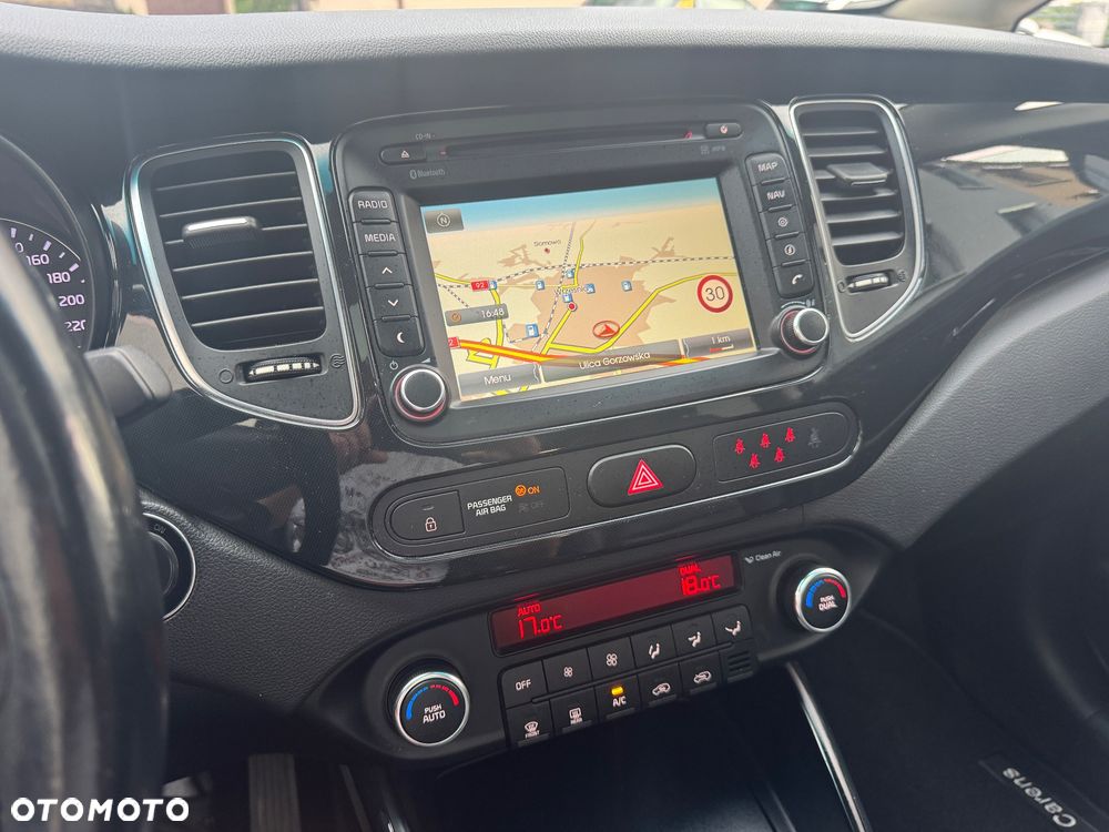 Kia Carens 1.7 CRDi Vision - 20