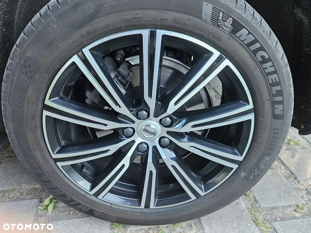 Volvo XC 60 B4 D AWD Essential - 29