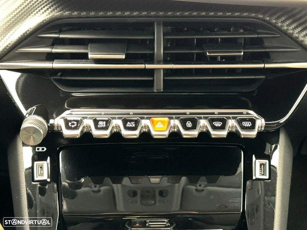 Peugeot 208 1.2 PureTech Allure EAT8 - 12