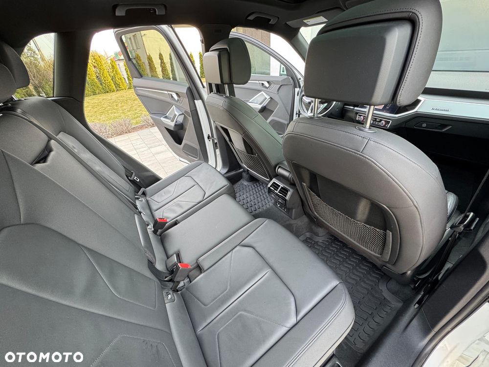 Audi Q3 45 TFSI Quattro S tronic S line - 22