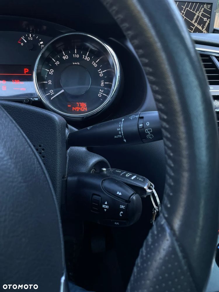Peugeot 3008 - 18