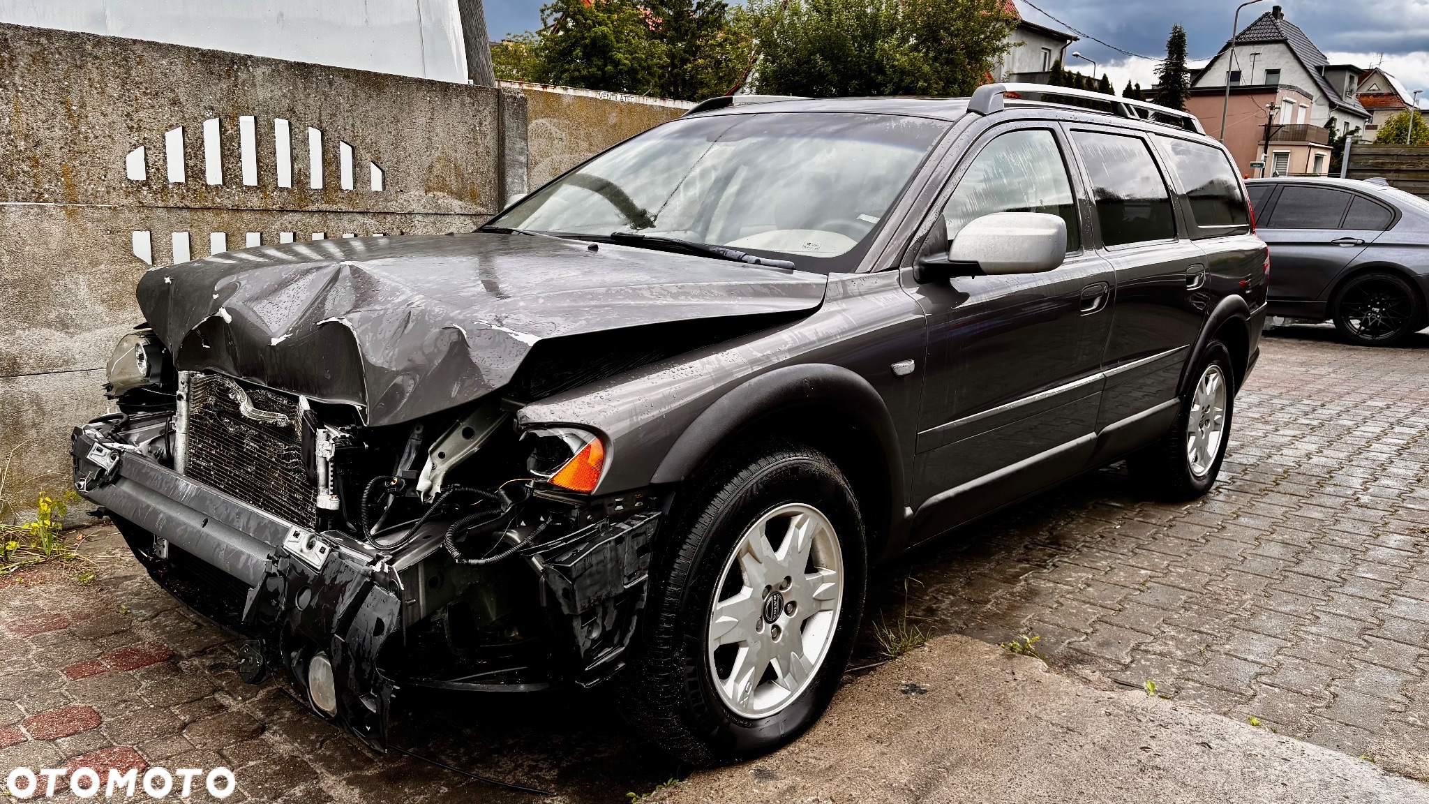 Volvo XC 70 2.4 AWD Automatik Summum - 2