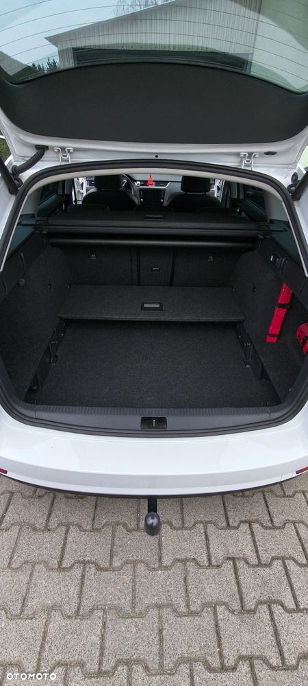 Skoda Octavia 1.6 TDI DSG Style - 19
