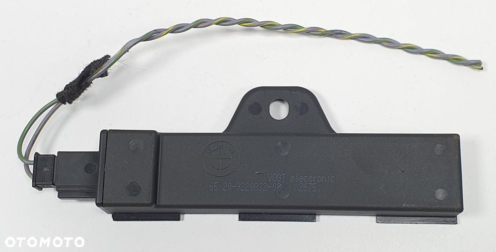 WZMACNIACZ ANTENY MINI COOPER CLUBMAN F54 9220832 - 1