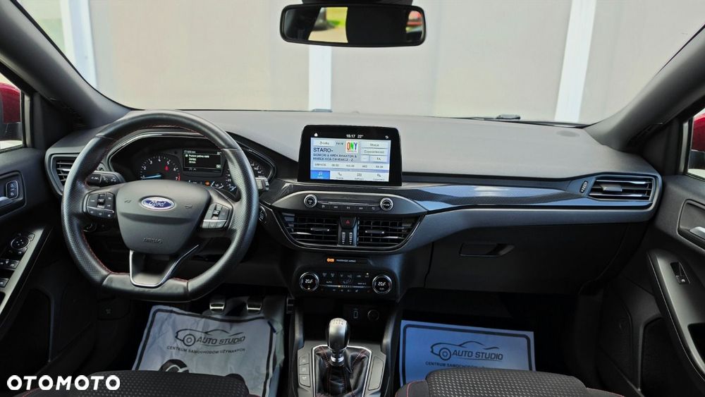 Ford Focus 1.0 EcoBoost Hybrid ST-LINE STYLE - 5