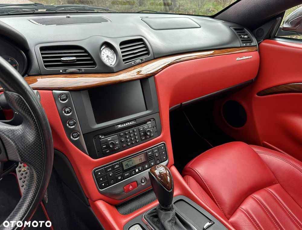 Maserati GranTurismo - 8