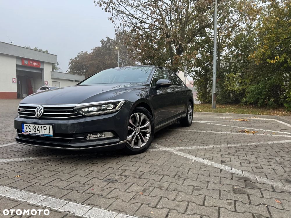 Volkswagen Passat 2.0 TDI Bi-Turbo BMT 4Mot Highline DSG - 3