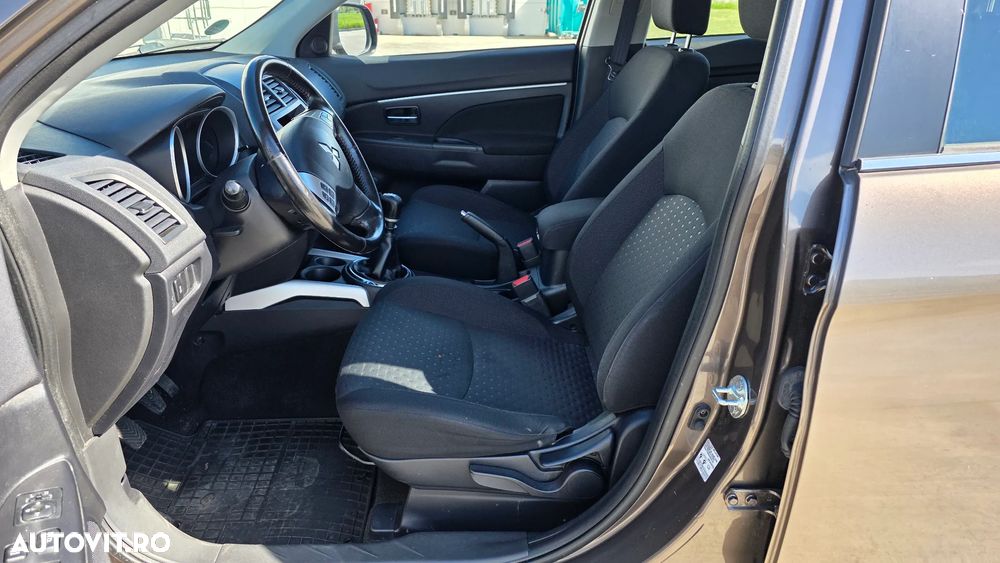 Mitsubishi ASX 1.8 DI-D 2WD Intro Edition - 3