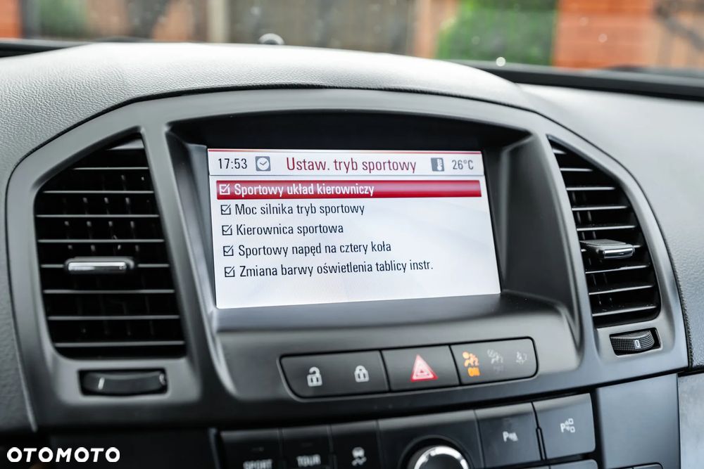 Opel Insignia 2.0 Turbo 4x4 Cosmo - 32