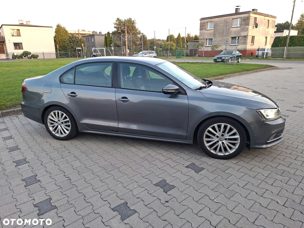 Volkswagen Jetta 2.0 TDI DPF BMT Comfortline - 5