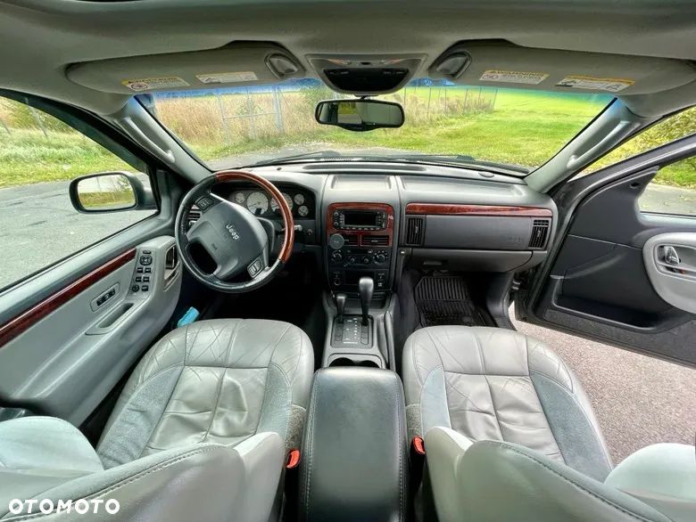 Jeep Grand Cherokee 4.7 Overland - 12