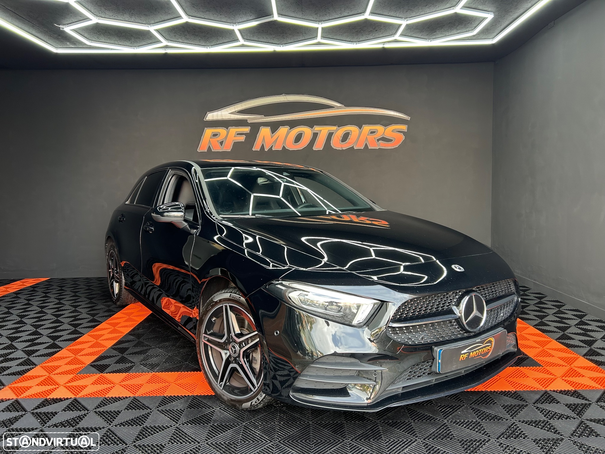 Mercedes-Benz A 250 e AMG Line - 3