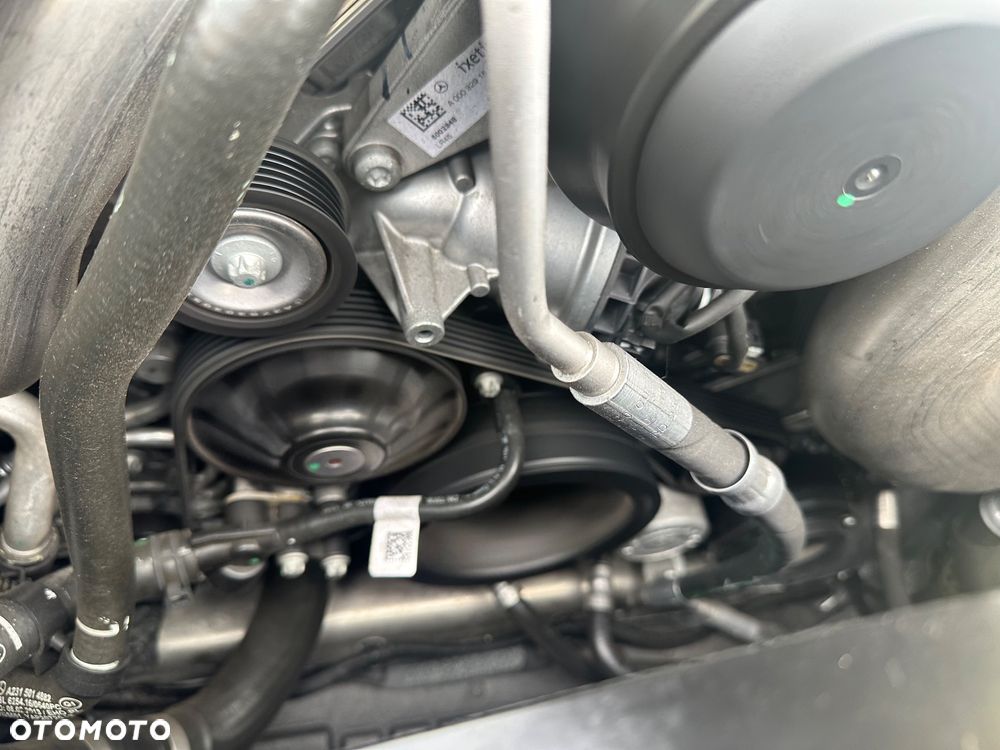 Mercedes-Benz SL 500 7G-TRONIC - 32