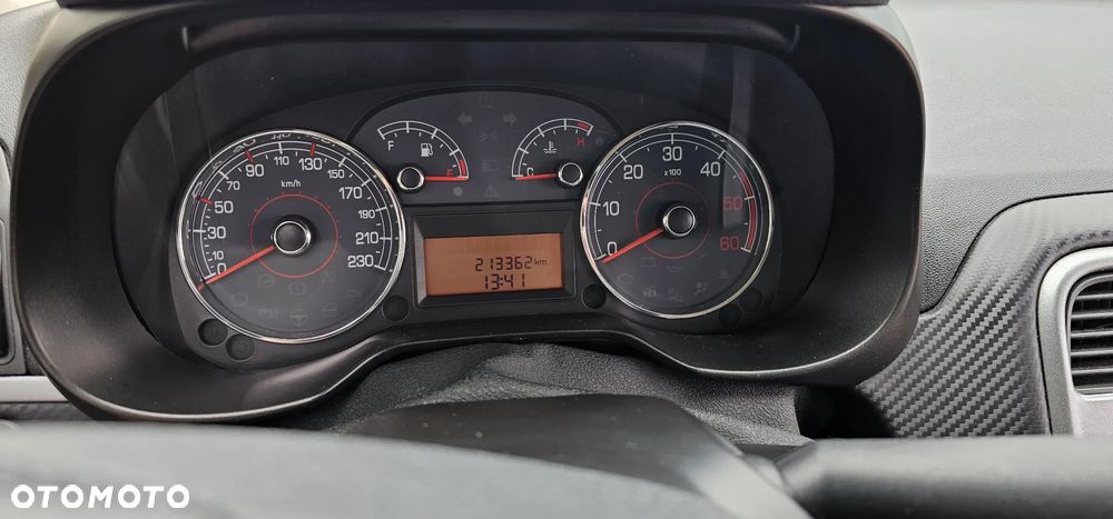 Fiat Grande Punto 1.3 Multijet 16V Racing - 5