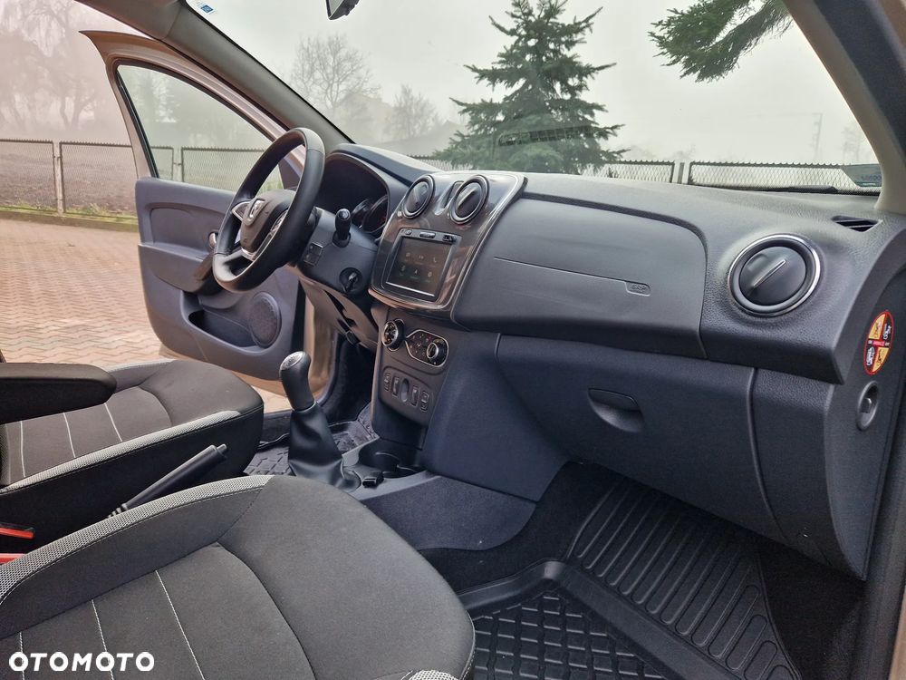 Dacia Sandero Stepway 1.0 TCe Laureate S&S - 28