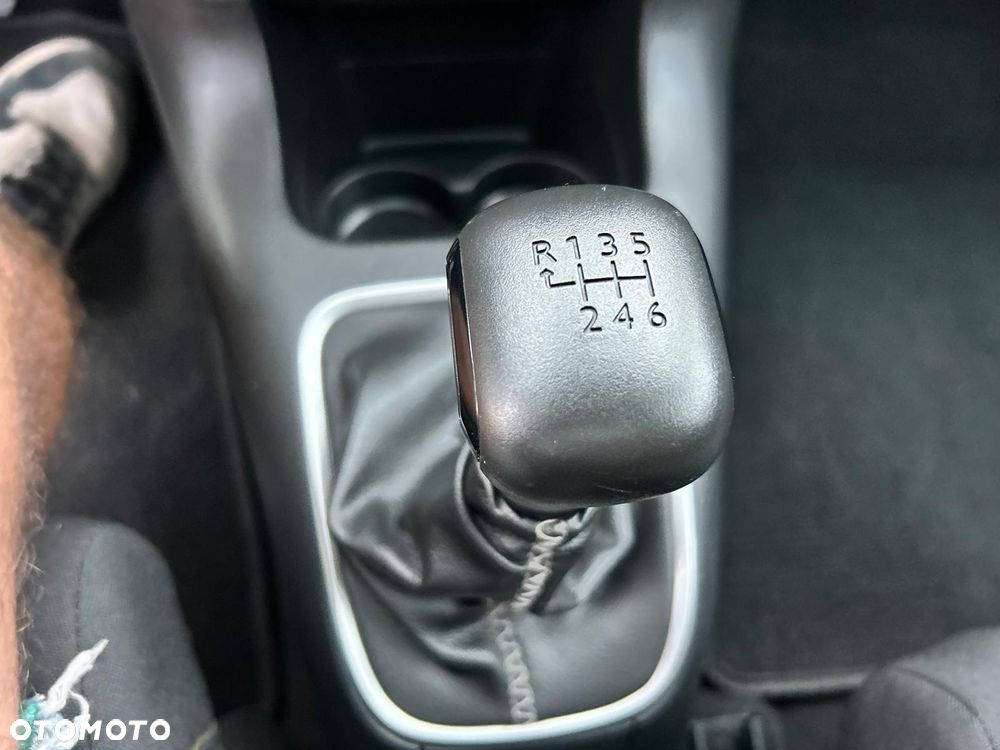 Citroën C3 1.5 BlueHDi Shine S&S - 37