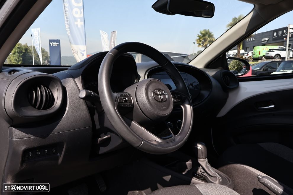 Toyota Aygo X 1.0 Pulse CVT - 14