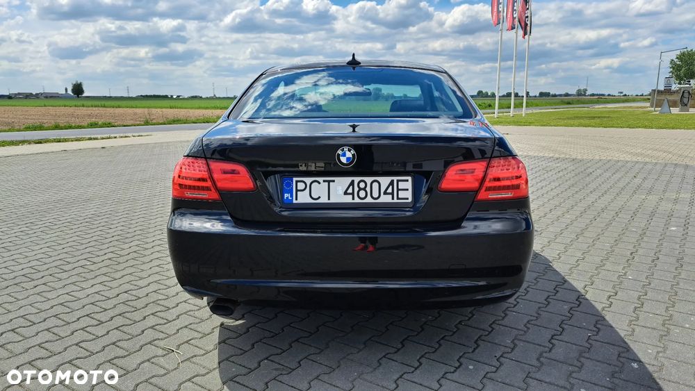 BMW Seria 3 320d - 5