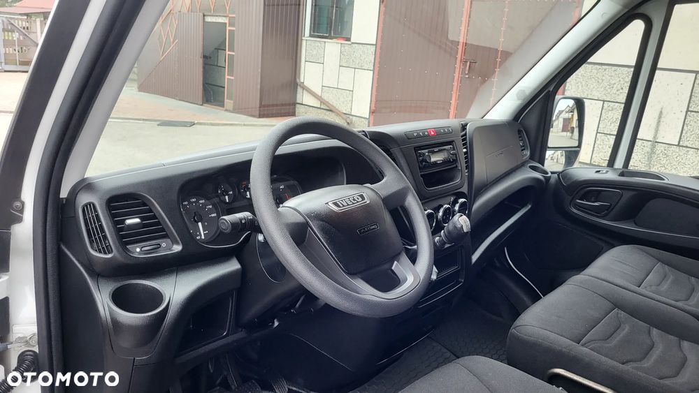 Iveco Daily 35s150 / 35s180 / furgon / blaszak - 20