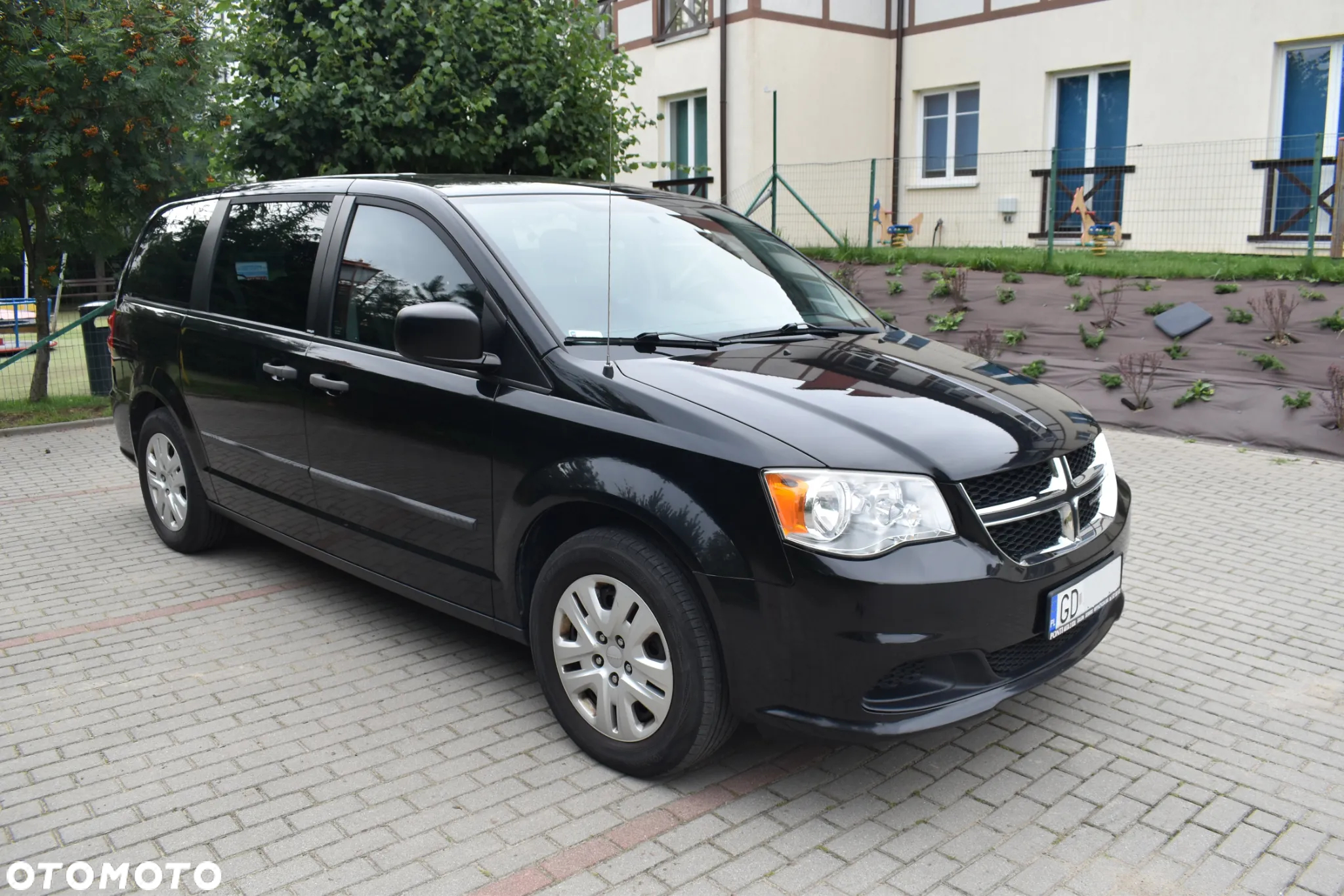 Dodge Grand Caravan - 6