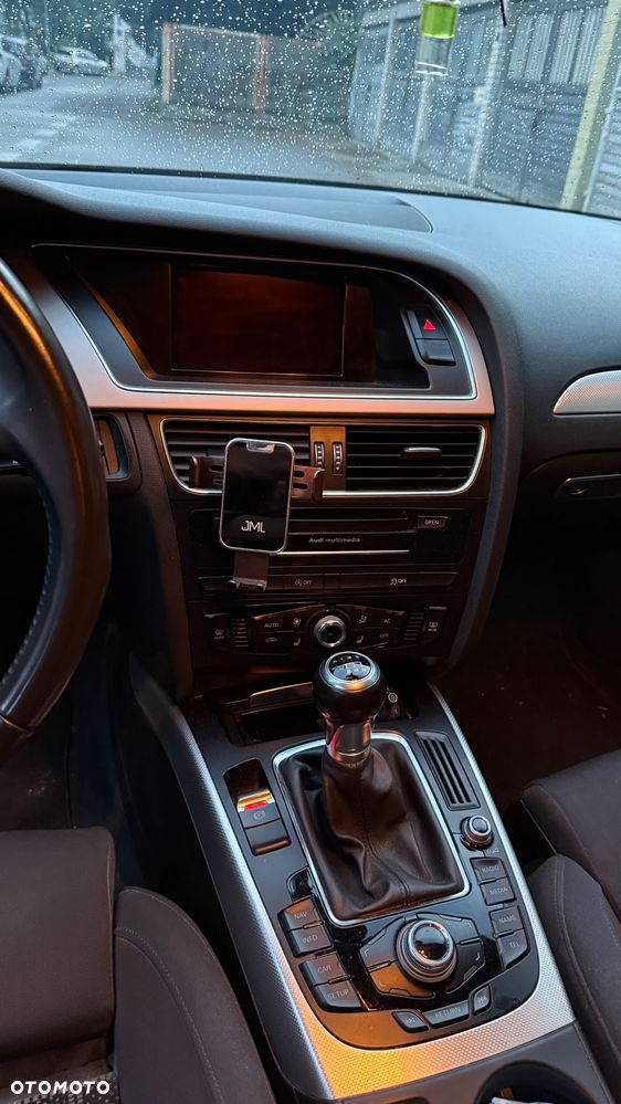 Audi A4 Avant - 5