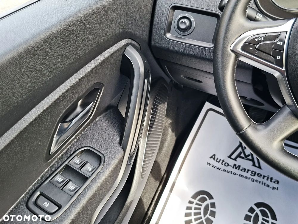 Dacia Duster 1.6 SCe Connected by Orange - 32