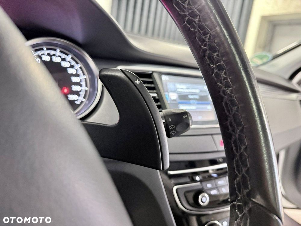 Peugeot 508 RXH 2.0 HDi HYbrid4 - 33