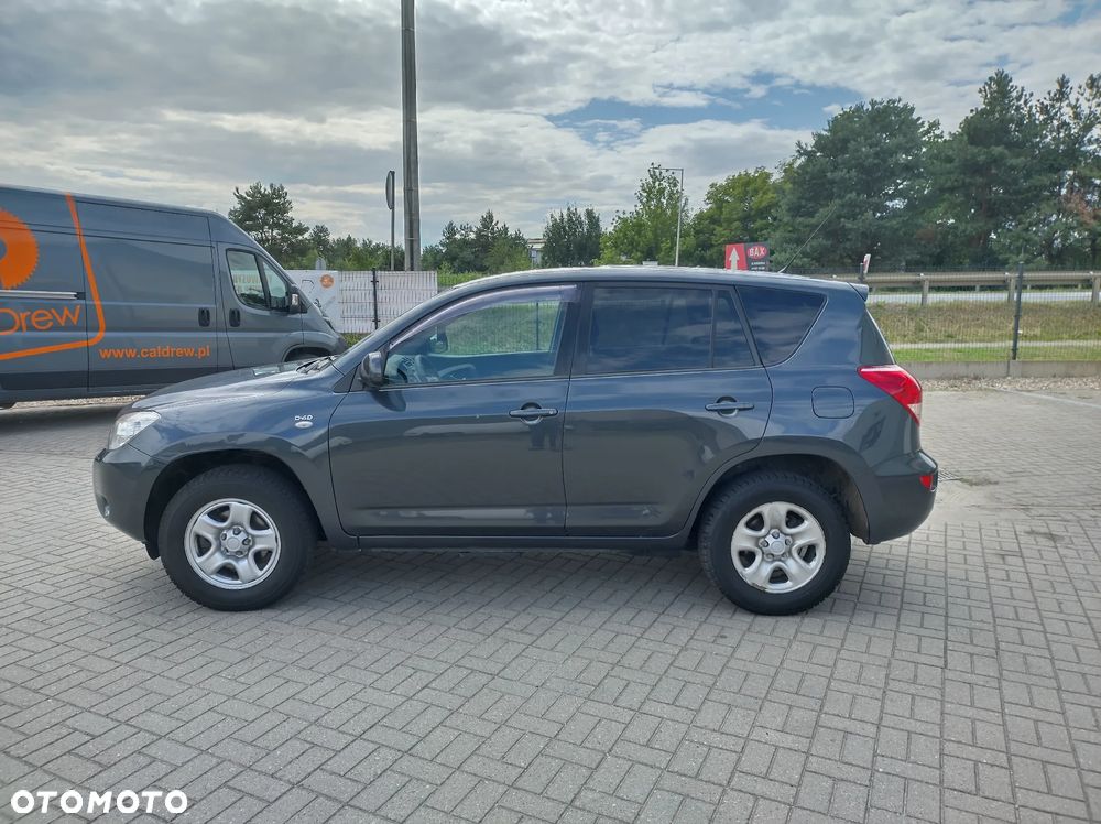 Toyota RAV4 2.2 D-4D 4x4 - 9