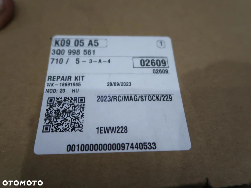 Mocowanie radaru audi  VW 3Q099856 - 3