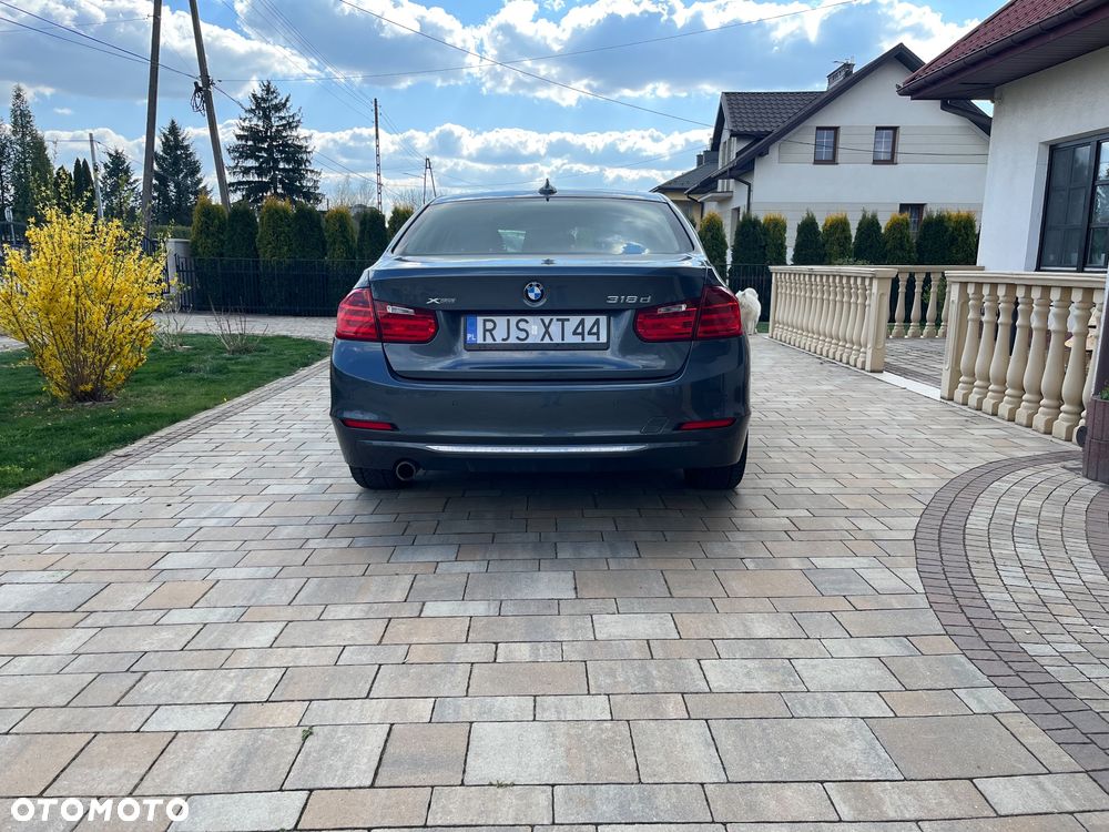 BMW Seria 3 318d xDrive Luxury Line - 6