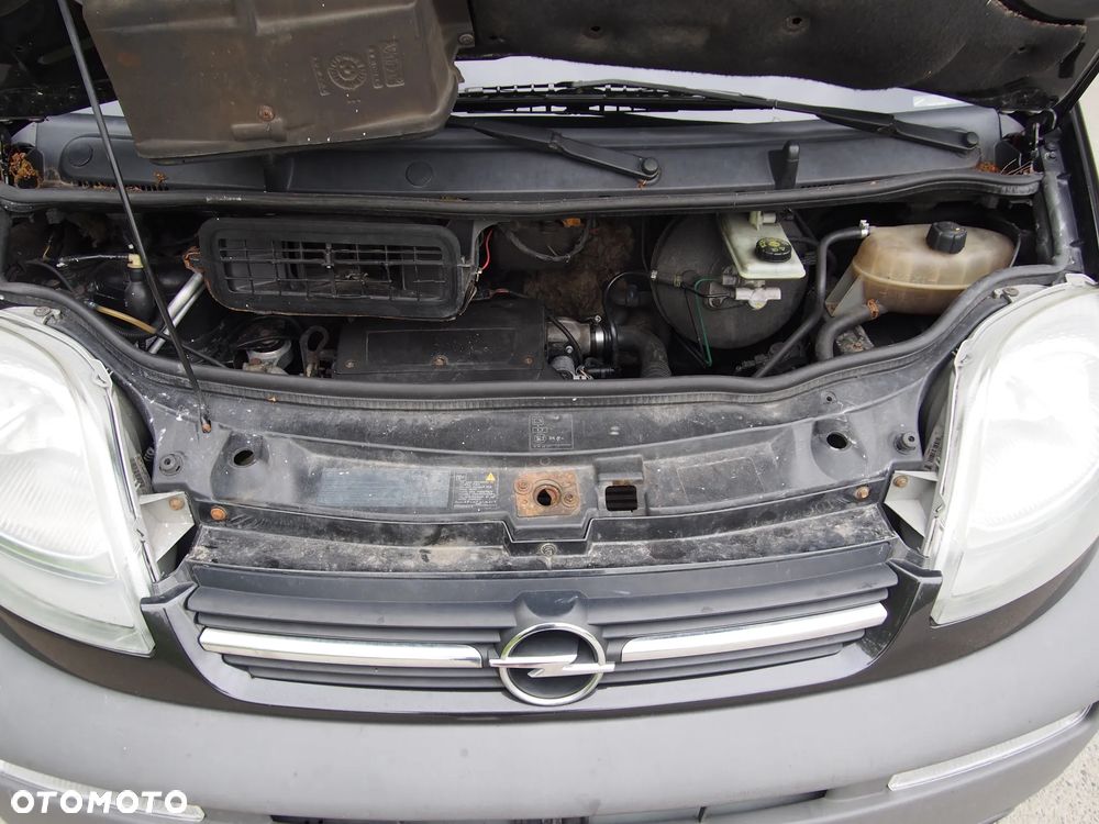 Opel Vivaro L1H1 - 24