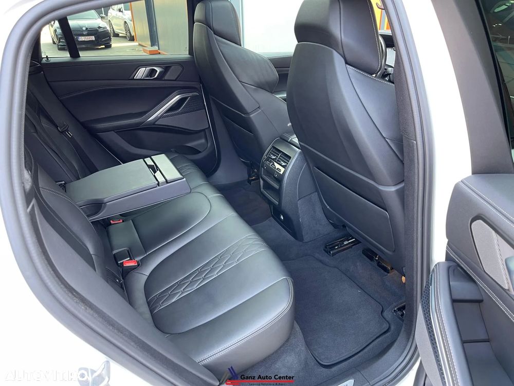 BMW X6 M M50i - 20