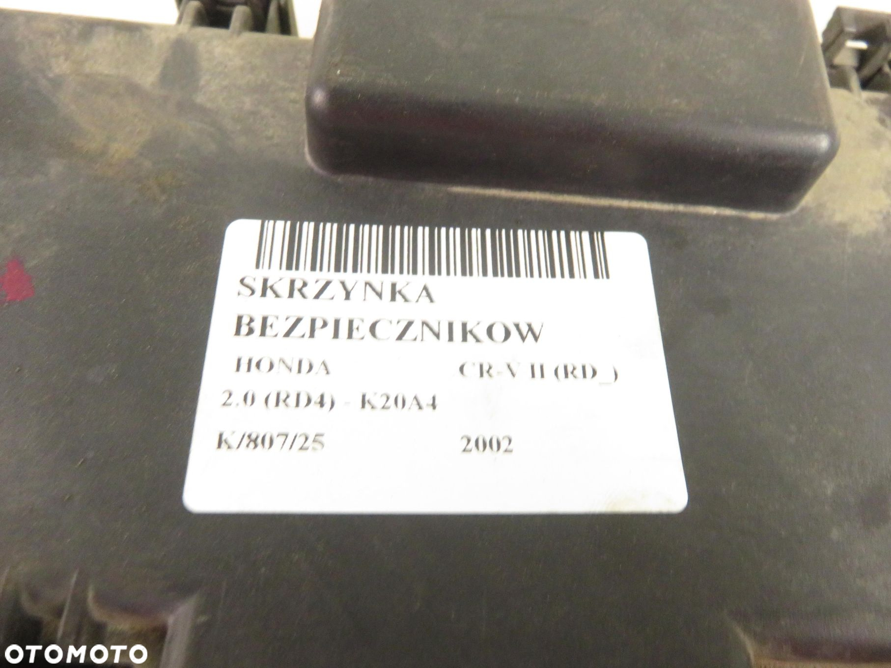 SKRZYNKA BEZPIECZNIKÓW HONDA CR-V II 2.0 - 12