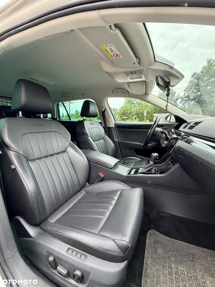 Skoda Superb 2.0 TDI 4x4 L&K DSG - 15