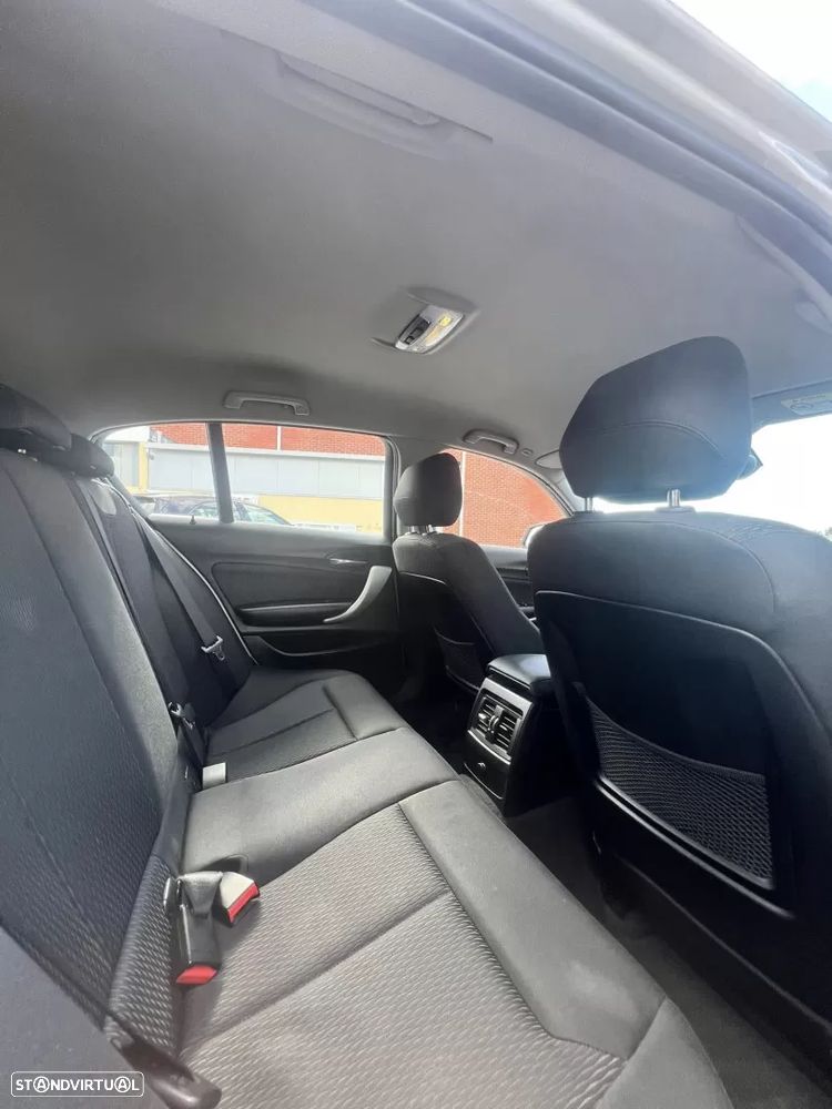 BMW 116 d EDynamics Line Urban - 8