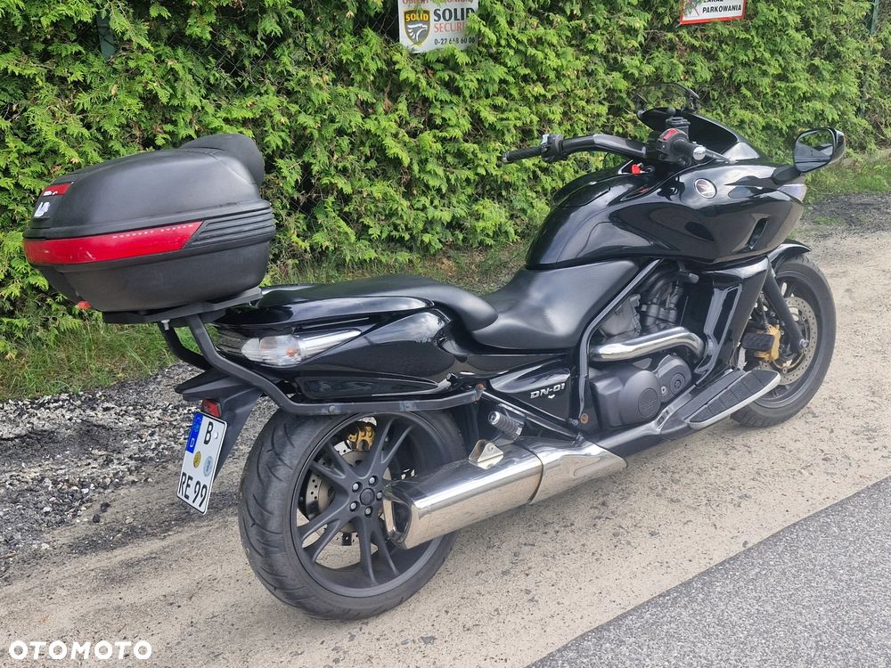 Honda DN-01 - 3