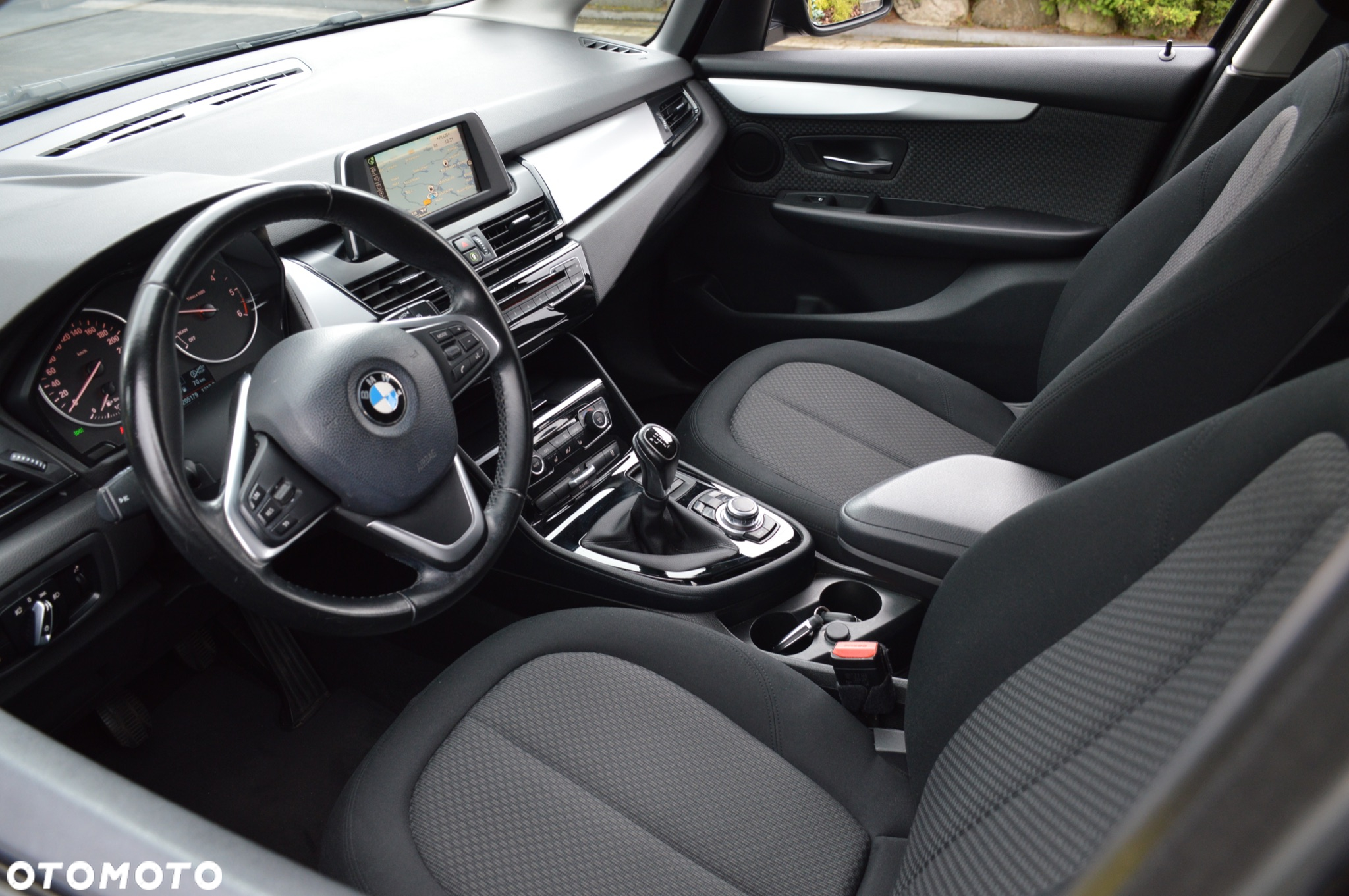 BMW Seria 2 216d Active Tourer - 17