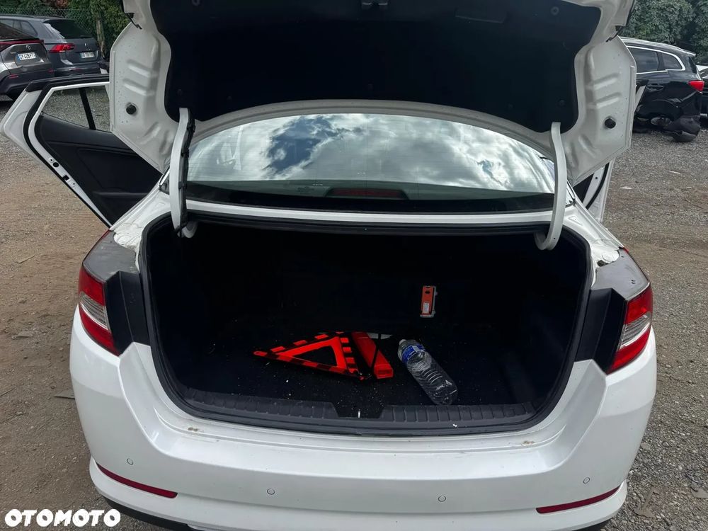 Kia Optima 2.0 CVVT Edition 7 - 19