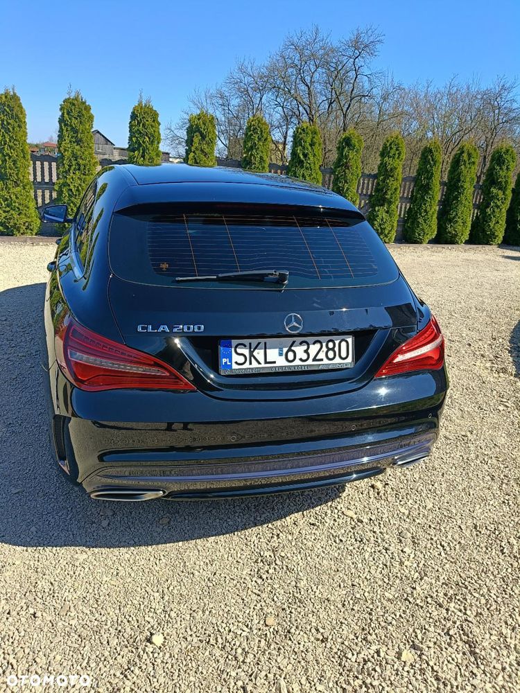 Mercedes-Benz CLA 200 7G-DCT AMG Line - 23