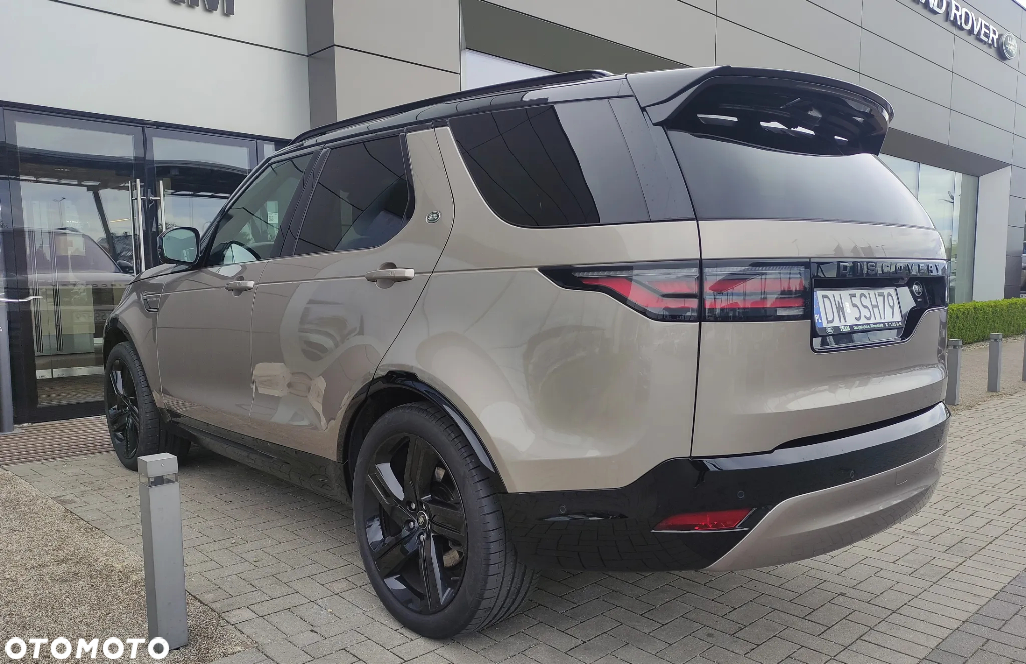 Land Rover Discovery - 11