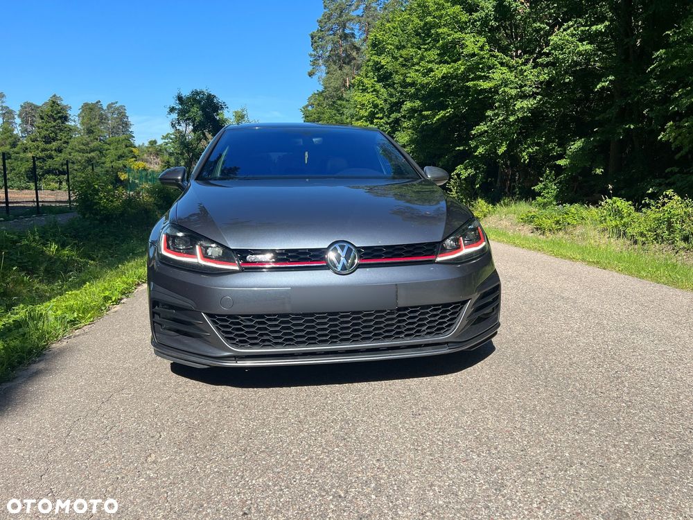 Volkswagen Golf 2.0 TSI BMT GTI - 2
