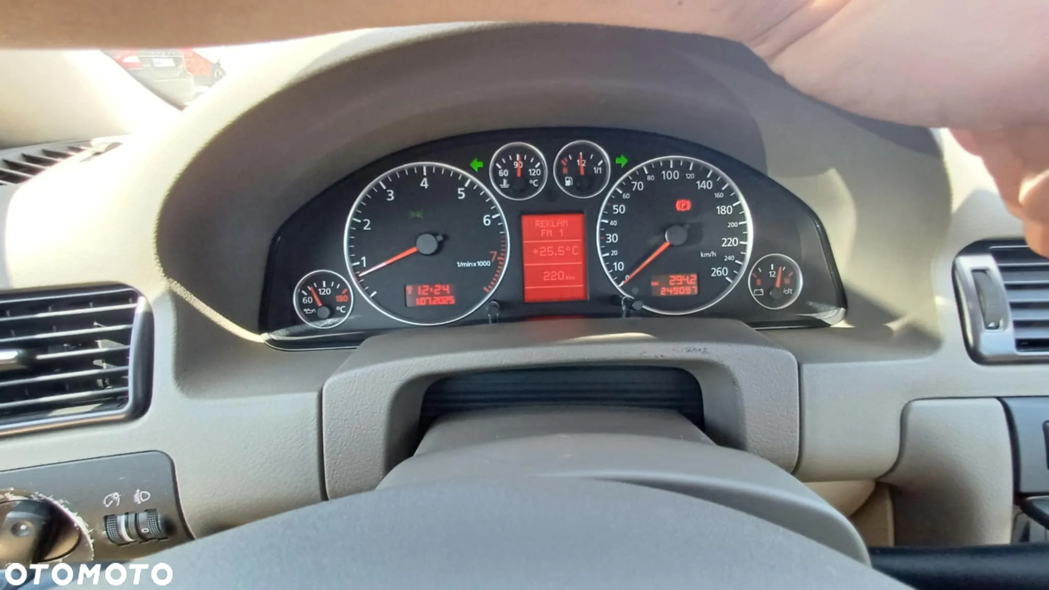 Audi A6 2.4 - 10