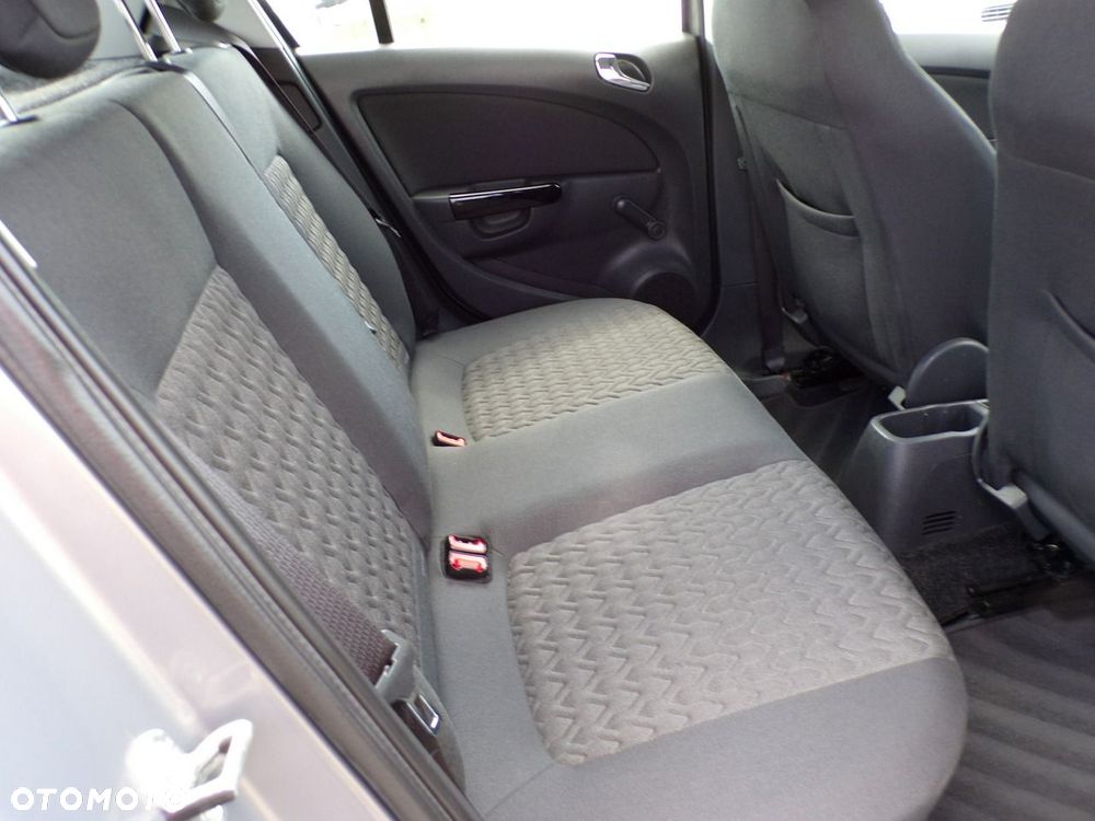 Opel Corsa - 30