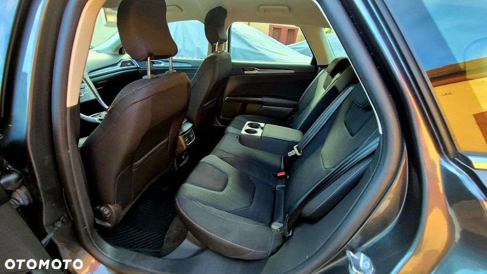 Ford Mondeo 2.0 EcoBlue Titanium - 22