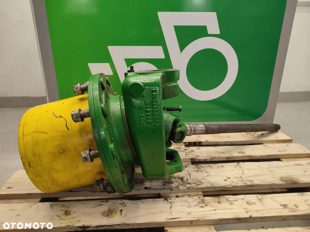 Zwolnica kompletna John Deere 6175M (755061006619) - 1