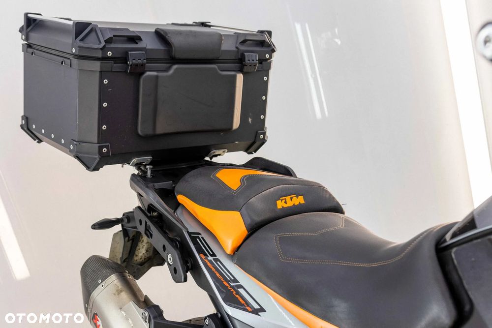 KTM Super Adventure - 21