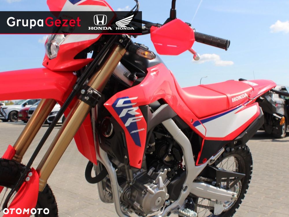 Honda CRF - 9