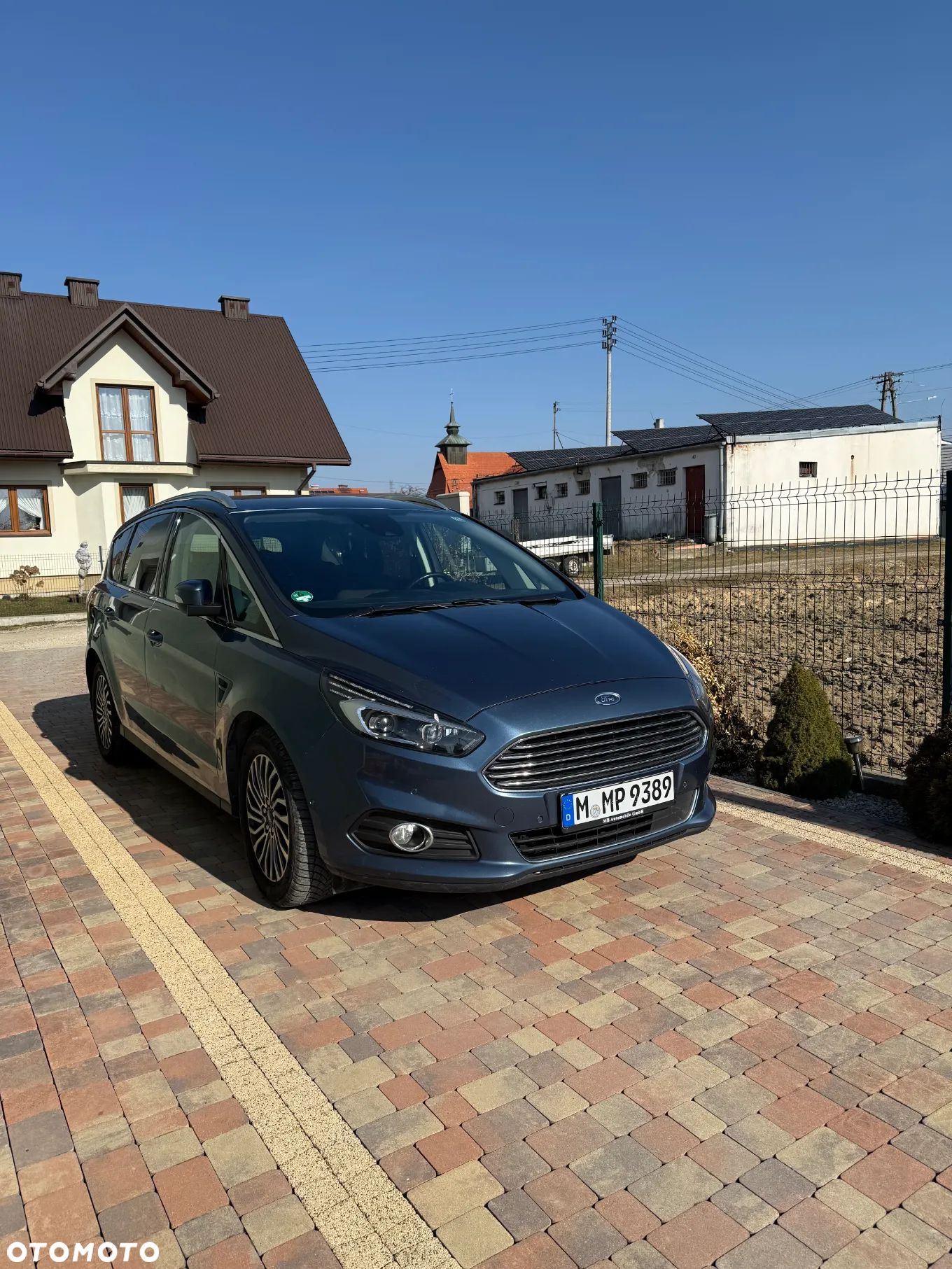 Ford S-Max 2.0 EcoBlue Titanium - 1