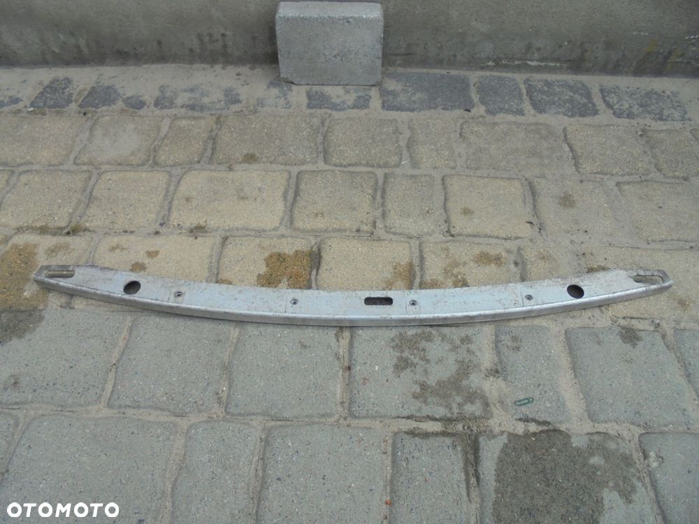 range rover vogue l322 - belka przednia - 1