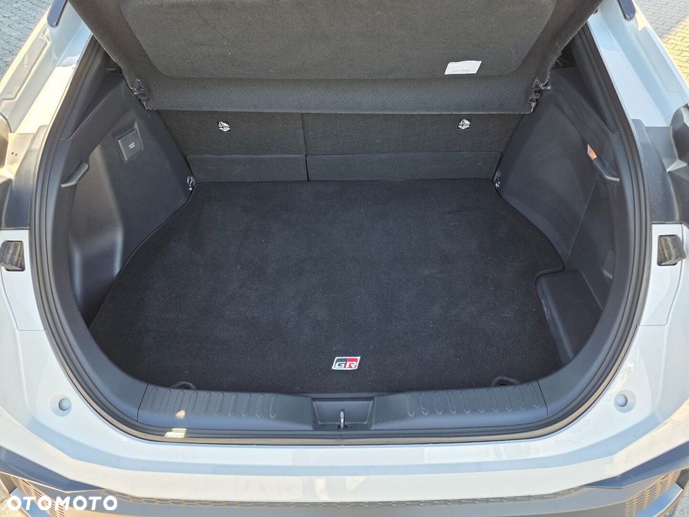 Toyota C-HR 2.0 PHEV Dynamic Force GR Sport - 7